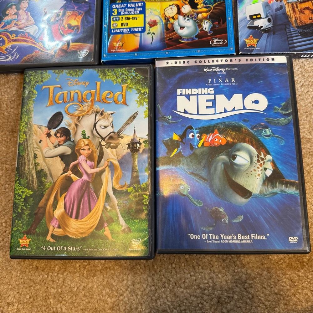 Disney 8 DVD Collections In Bundle - Picture 6 of 8